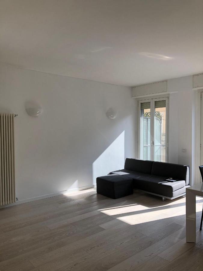 Bright & Spacious Apartment Near Navigli - Ponti Milano Exterior foto