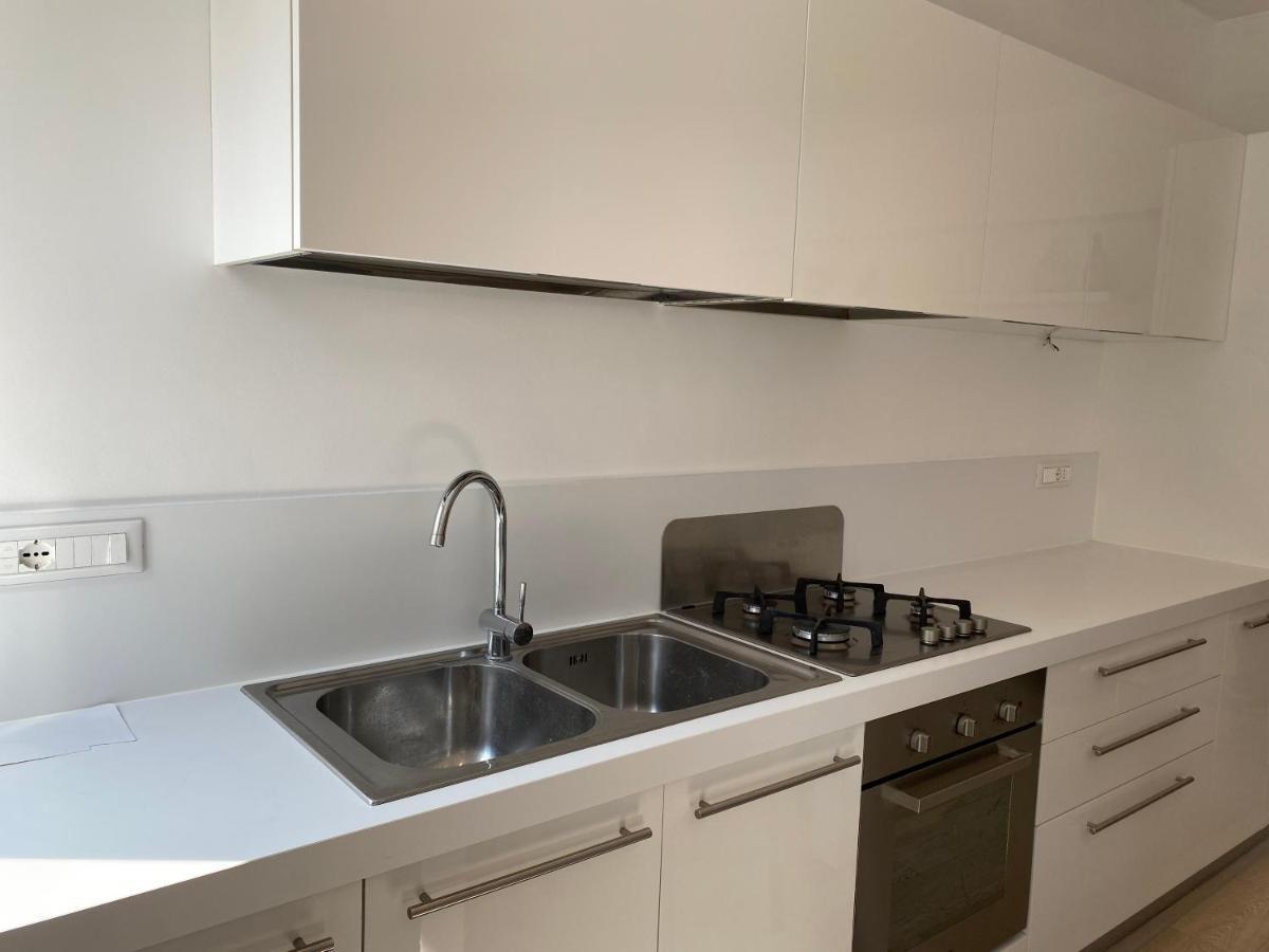 Bright & Spacious Apartment Near Navigli - Ponti Milano Exterior foto